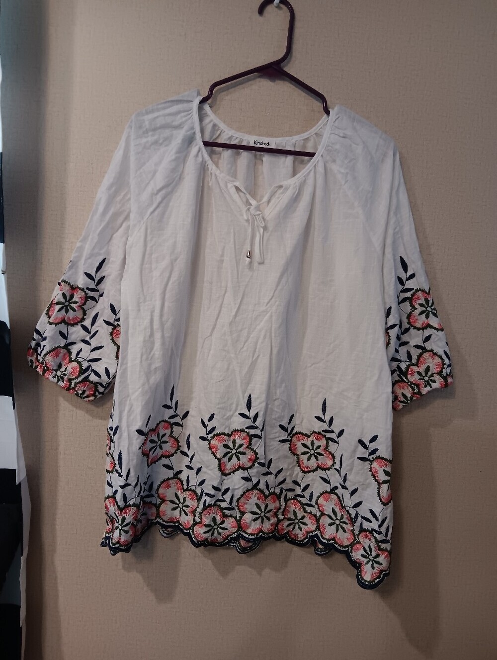 Kindred White Embroidered Peasant Blouse with Pink & Green Floral Border 2X Plus
